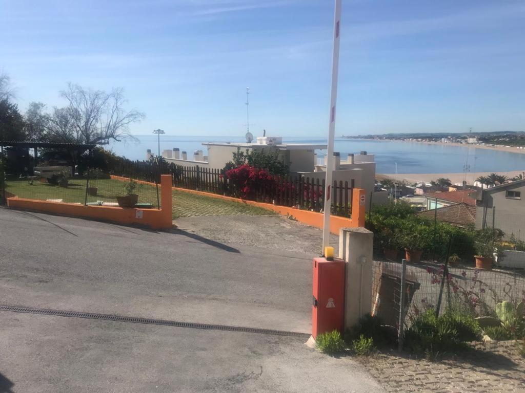 Casa Linda, A Due Passi Dal Mare Apartment Numana Luaran gambar