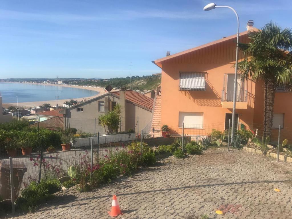 Casa Linda, A Due Passi Dal Mare Apartment Numana Luaran gambar