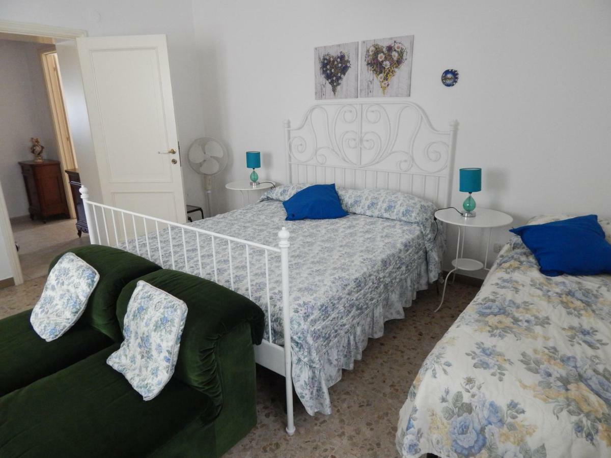 Casa Linda, A Due Passi Dal Mare Apartment Numana Luaran gambar